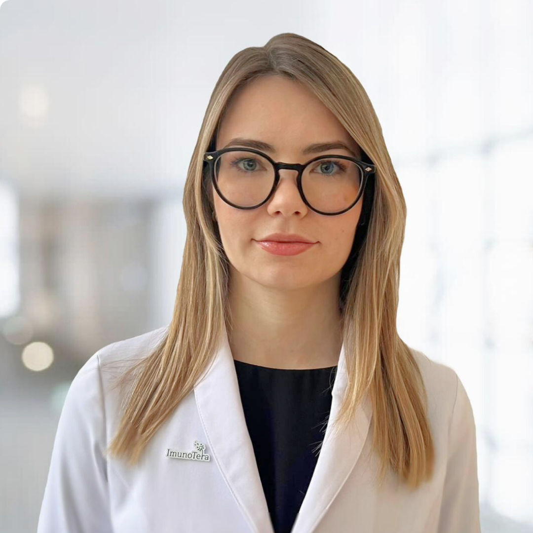 Dr. Ieva Adomaitė